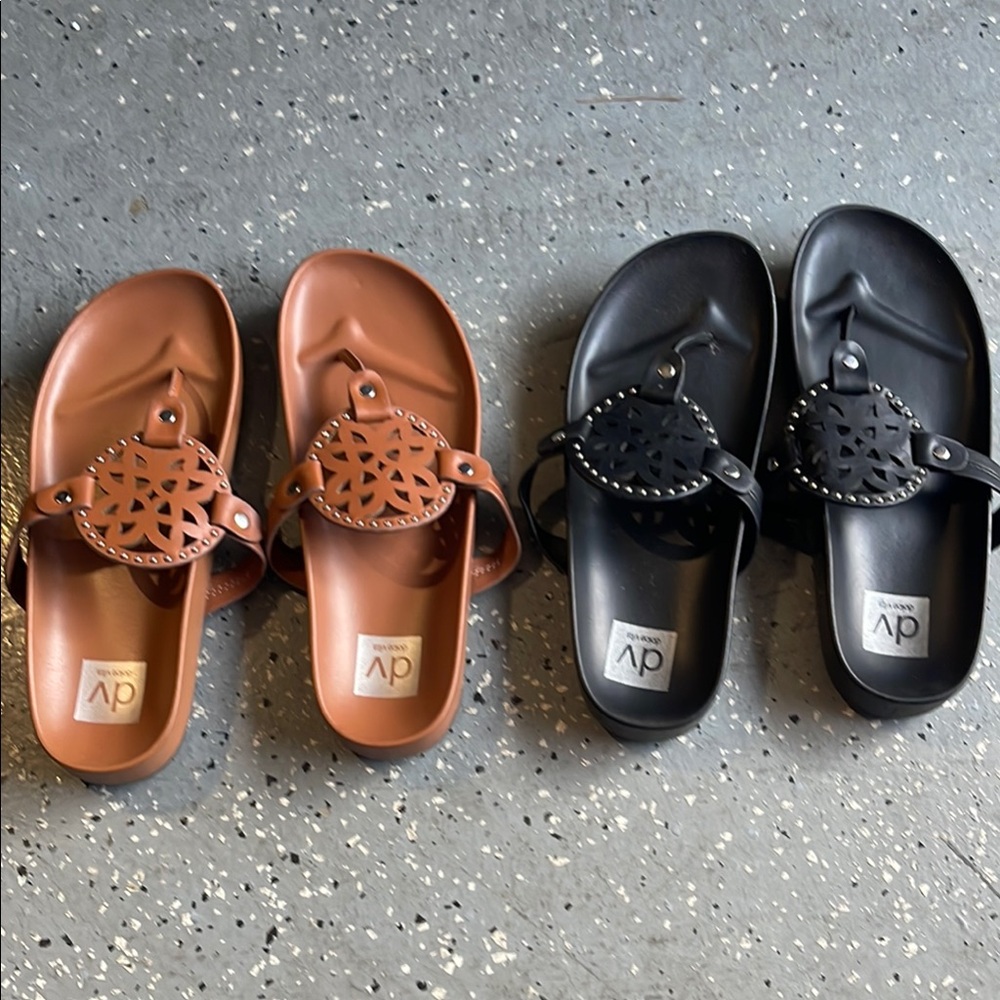 DV by Dolce Vita Black and Brown Sandals with Minimalist Design